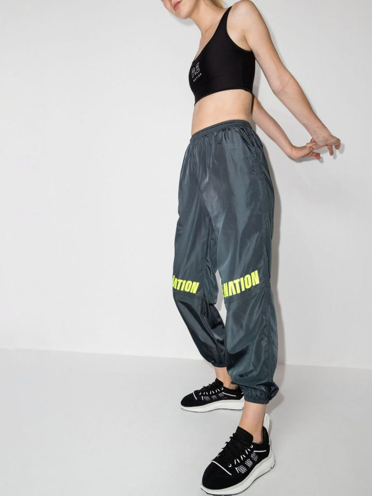 Black Dynamic Logo Sports Bra