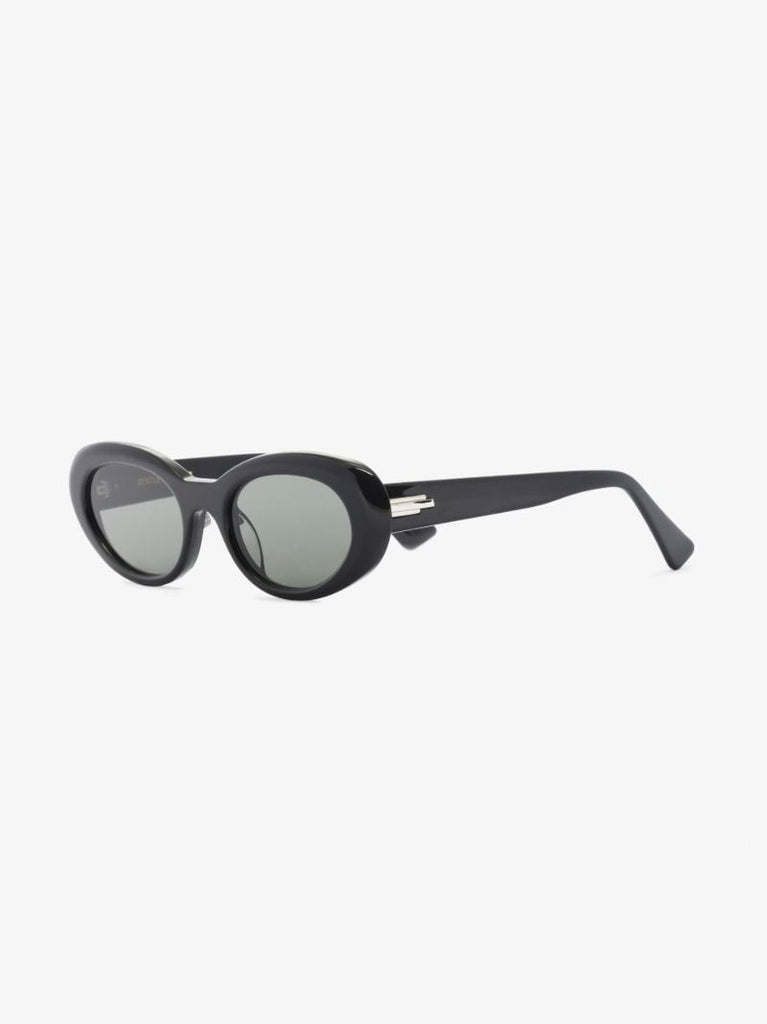 Black Le 01 Cat Eye Sunglasses