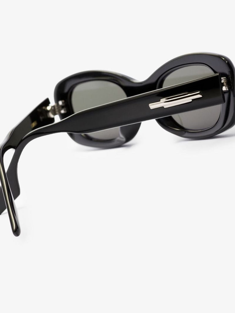 Black Tambu 01 Oval Sunglasses