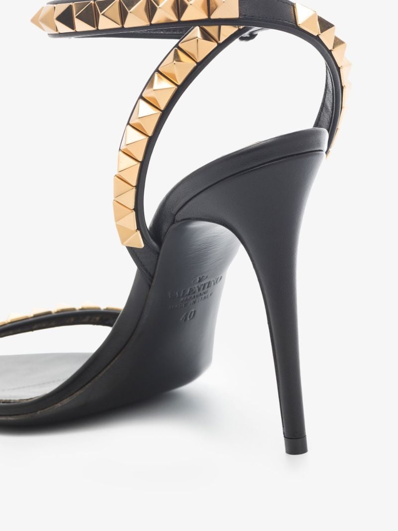 Black Rockstud No Limit 100 Leather Sandals