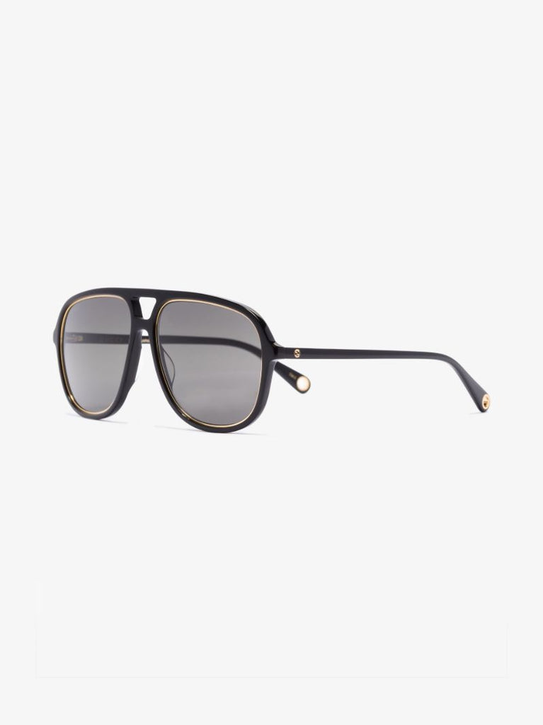 Black Aviator-style Sunglasses