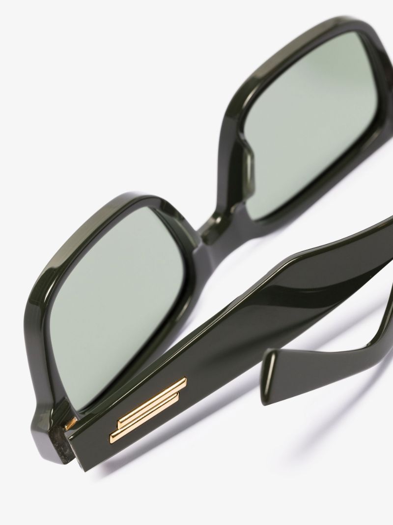 Green Classic Square Sunglasses