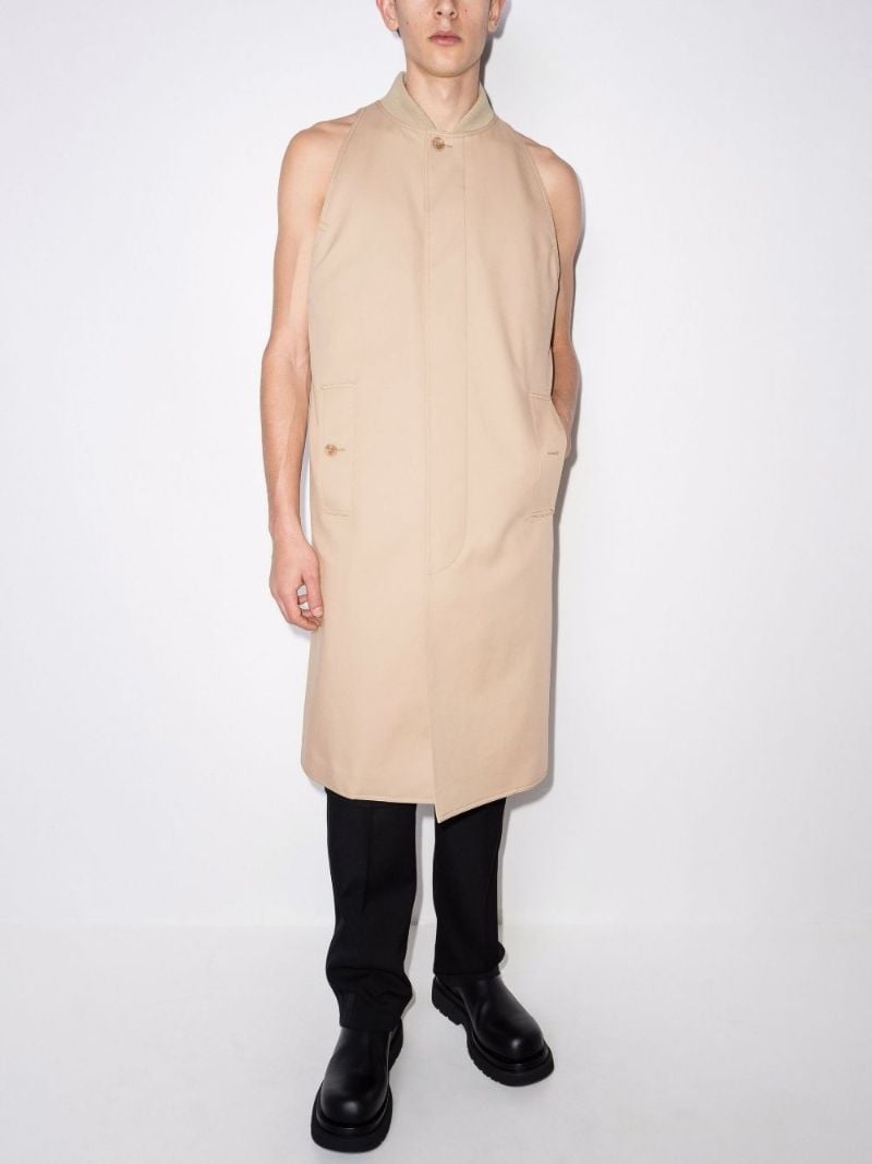 Neutral Sleeveless Cotton Gabardine Car Coat