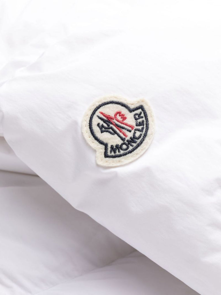 White Estom Hooded Quilted Jacket