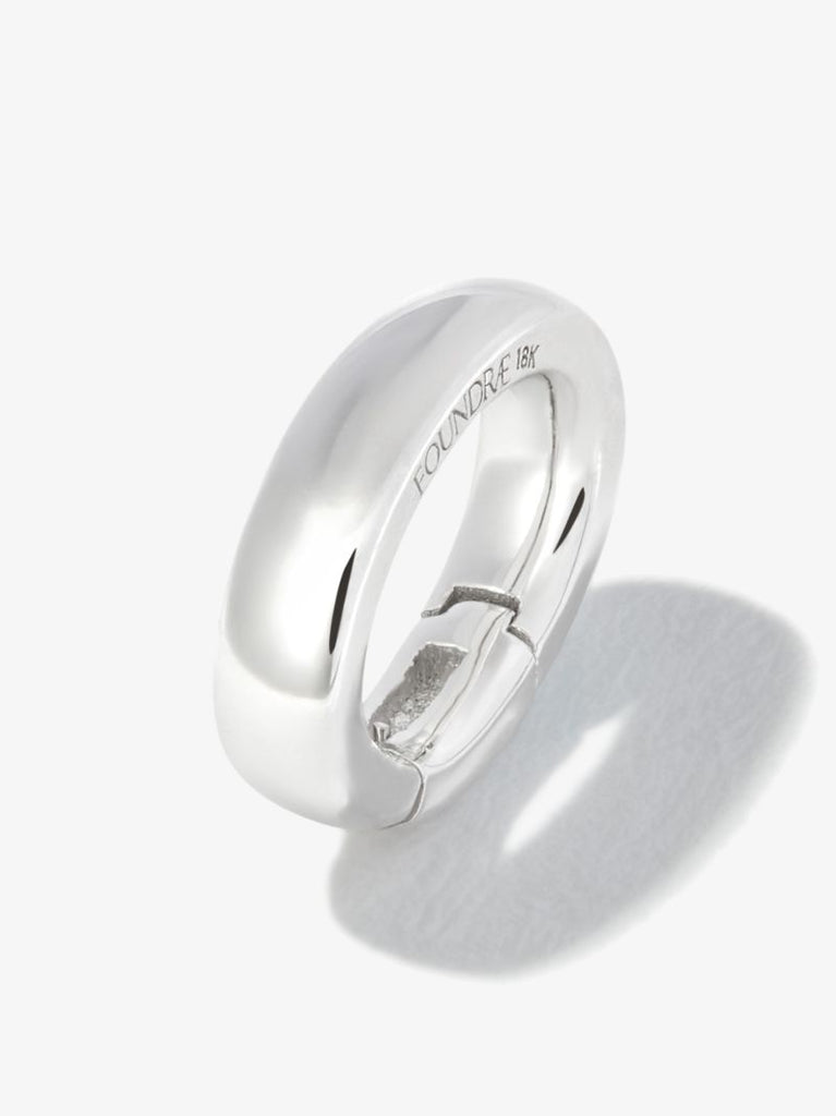 18k White Gold Oval Push Gate Annex Link Charm