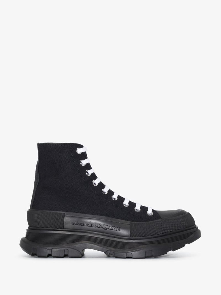 Black Tread Slick Boots