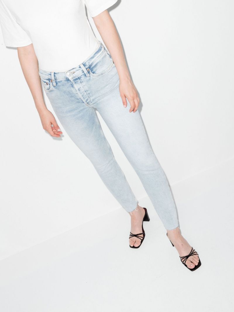 '90s High Waist Cropped Jeans