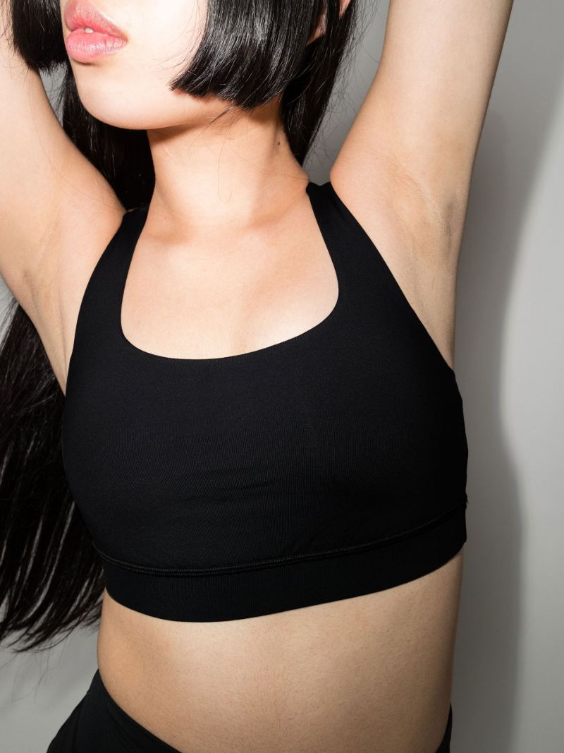 Black Energy Yoga Sports Bra