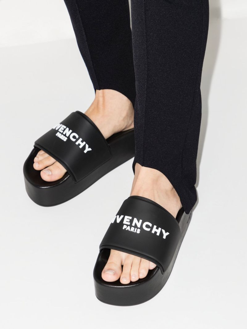 Black Flatform Rubber Slides