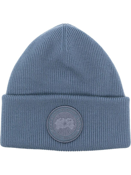 Blue Arctic Disc Ribbed-knit Beanie Hat