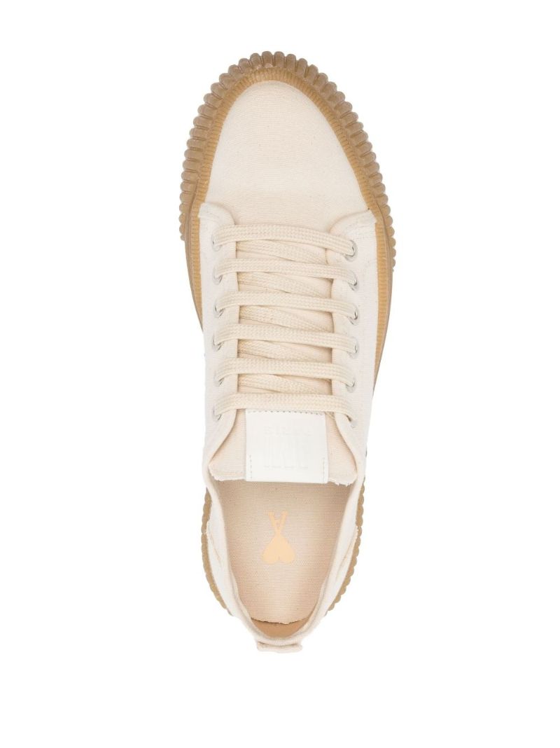 White Logo Canvas Low-top Sneakers