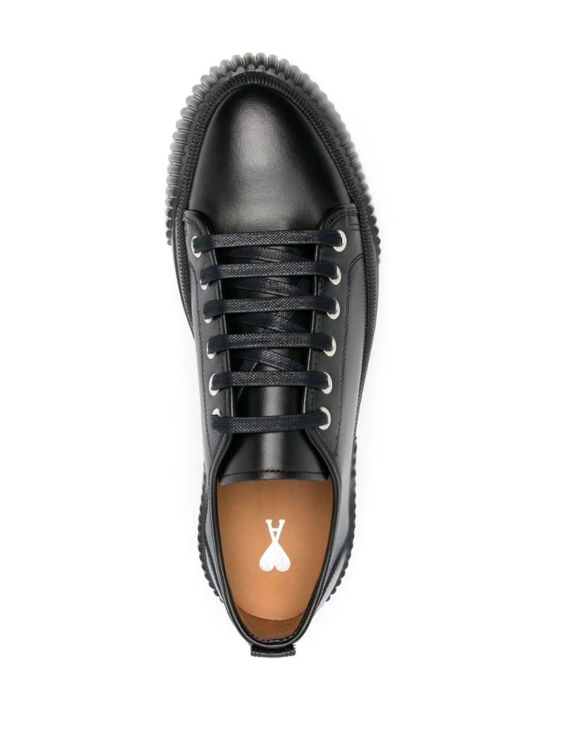 Black Low-top Leather Sneakers