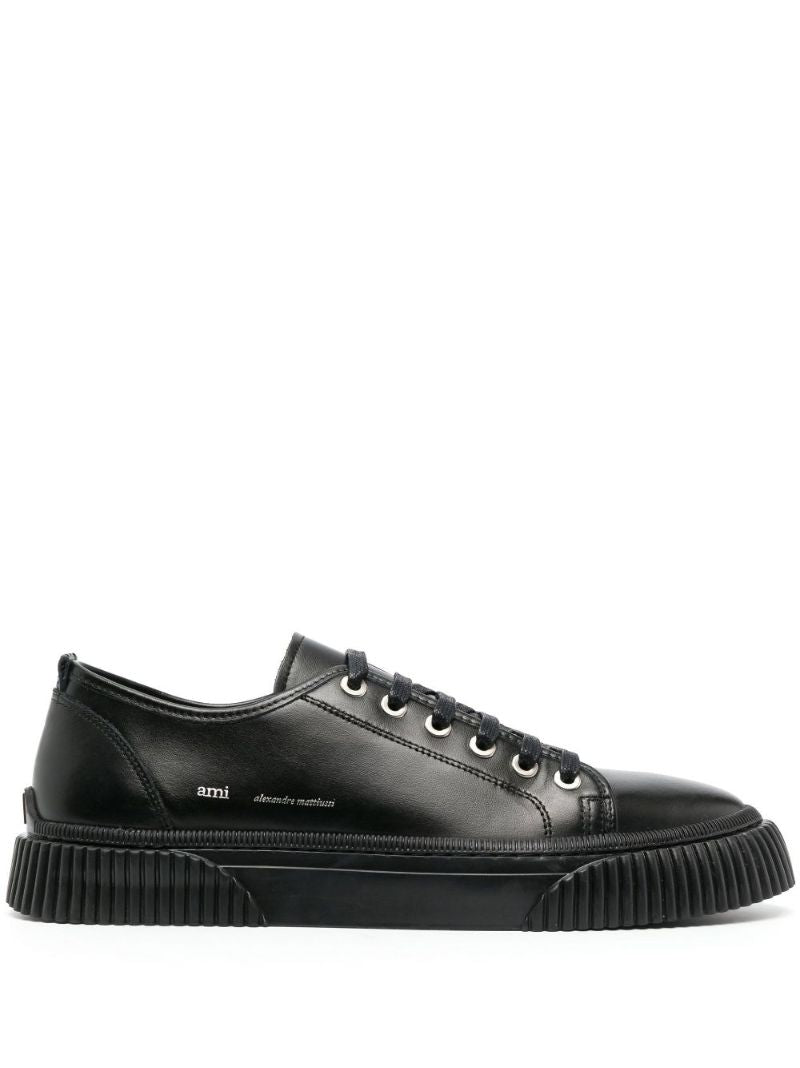 Black Low-top Leather Sneakers