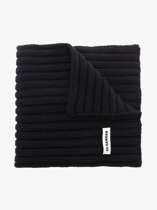 Black Canberra Wool Scarf