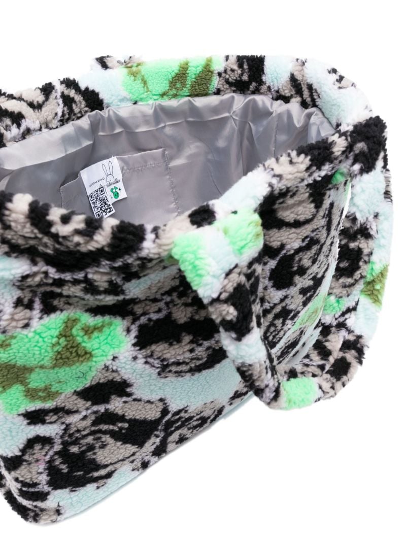Blue Distorted Floral Print Faux Fur Tote Bag