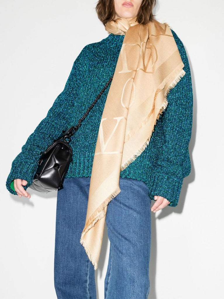 Black Vlogo Signature Fringed Scarf