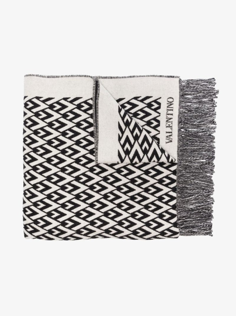 Black Vrhombus Virgin Wool Jacquard Scarf