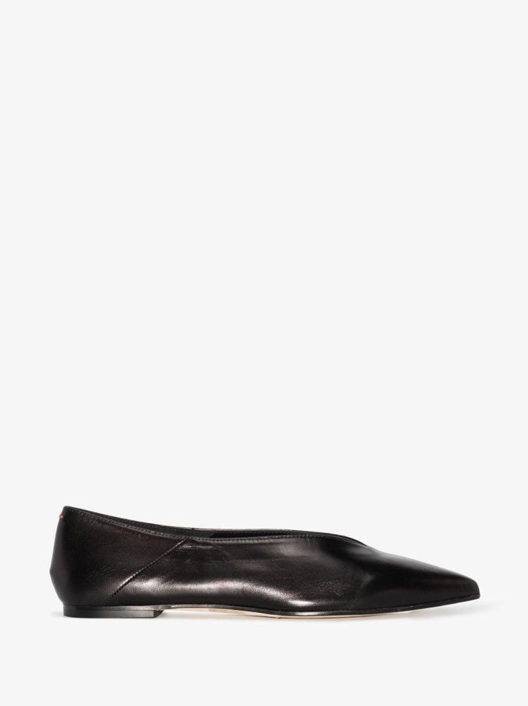 Black Moa Leather Pumps
