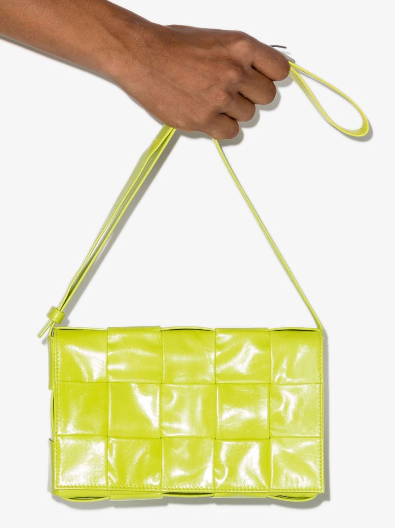 Green Cassette Medium Leather Shoulder Bag