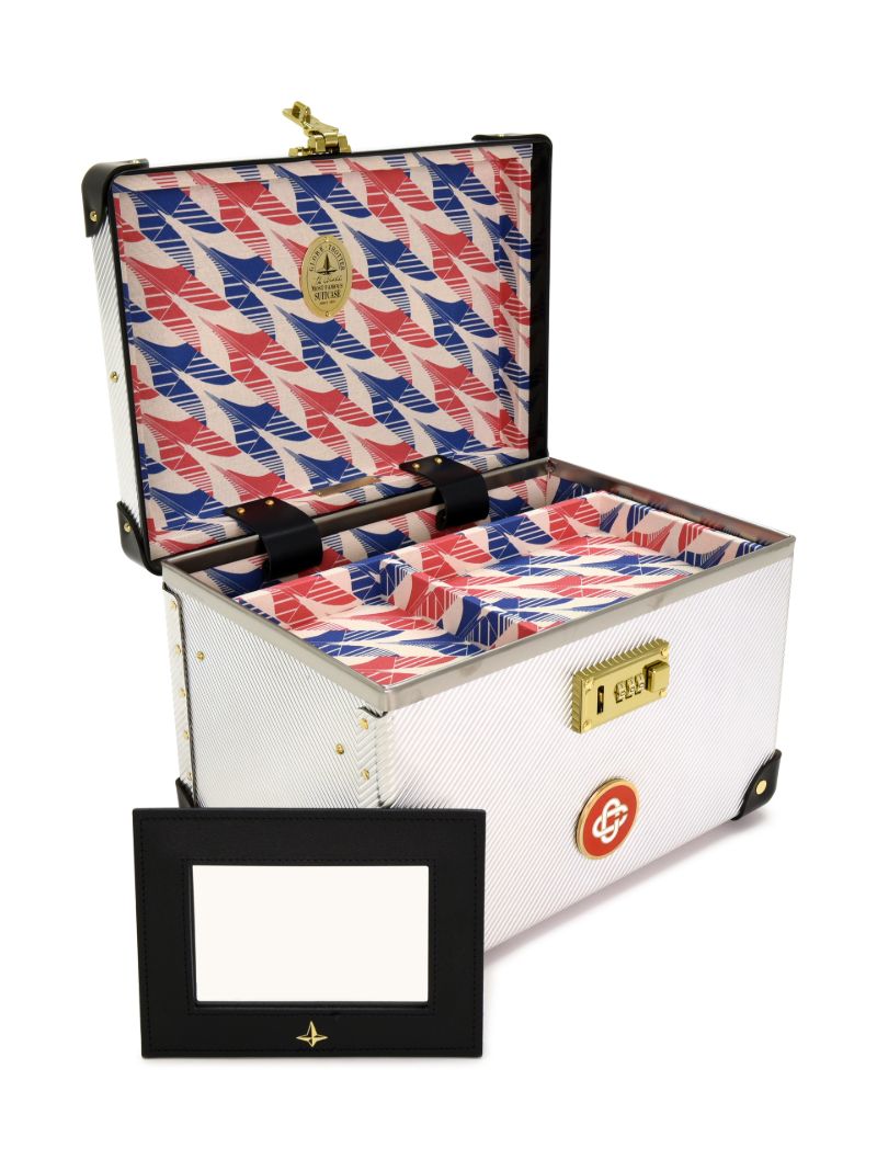 X Globe-trotter Silver-tone Vanity Case