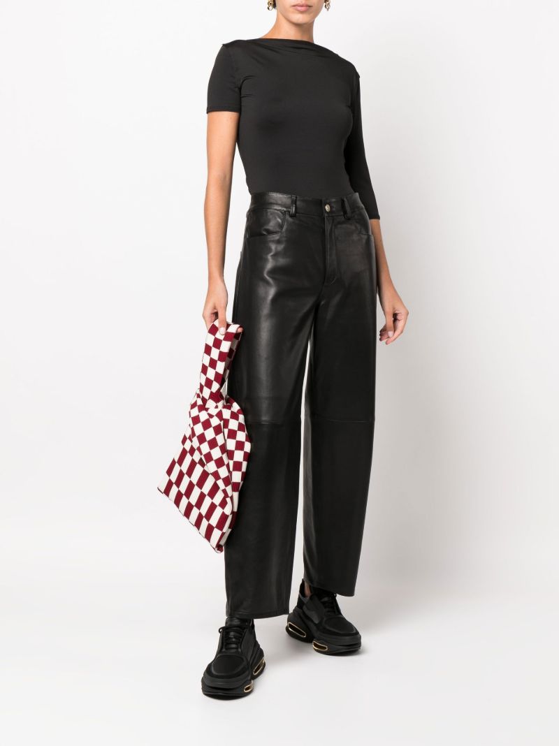 Black Asymmetric V-back T-shirt