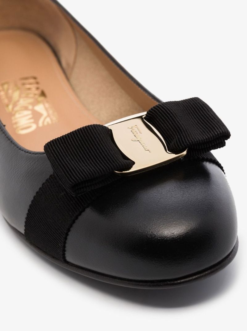 Black Varina Ballerina Leather Pumps