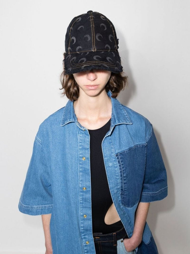 Black Crescent Moon Print Cap