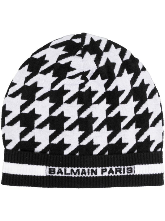 Black Houndstooth Knitted Beanie Hat