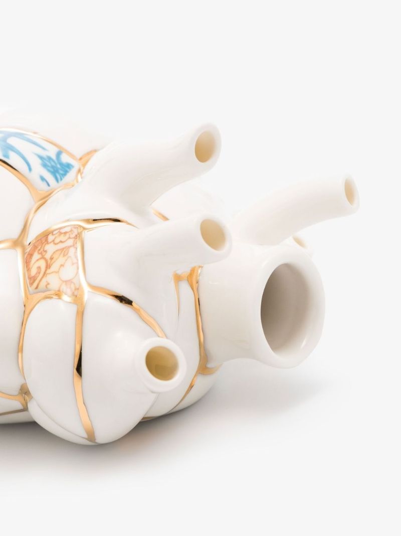 White Love in Bloom Kintsugi Gold-plated Porcelain Vase