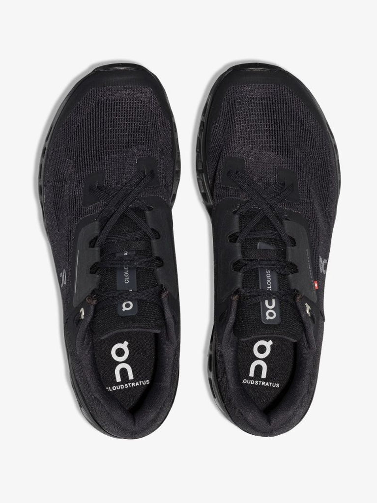 Black Cloudstratus Running Sneakers