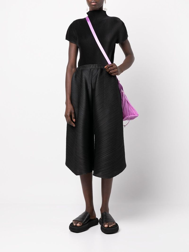 Black High-neck PlissÃ_x0083_Â© Top