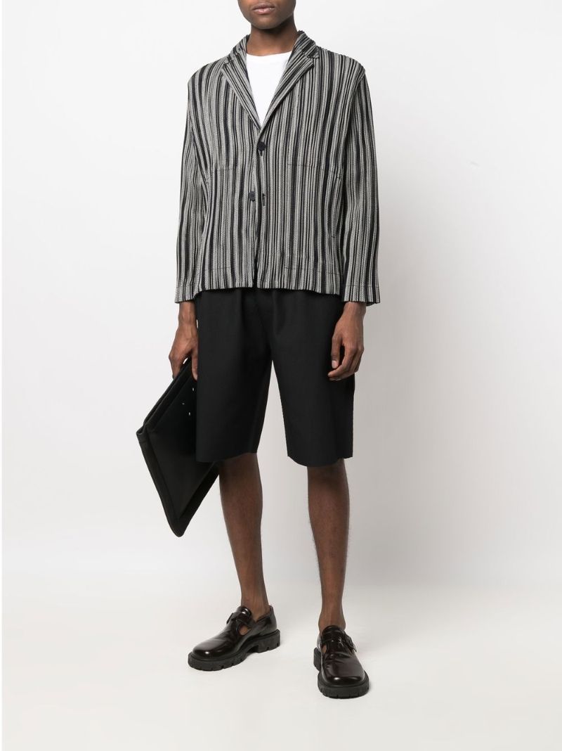 Black and White Leno Striped PlissÃ_x0083_Â© Shirt Blazer