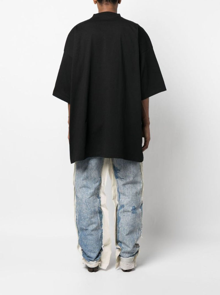 Black Size Sticker Oversized T-shirt