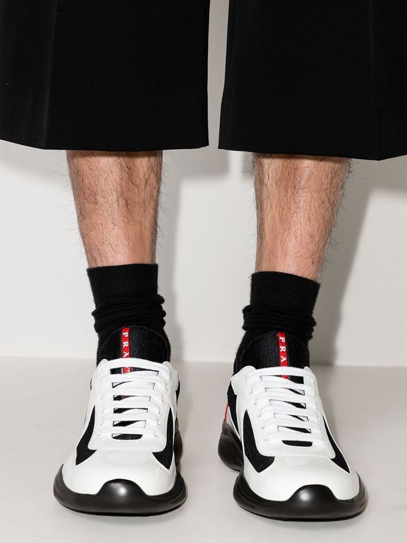 Colour-bloc Sneakers