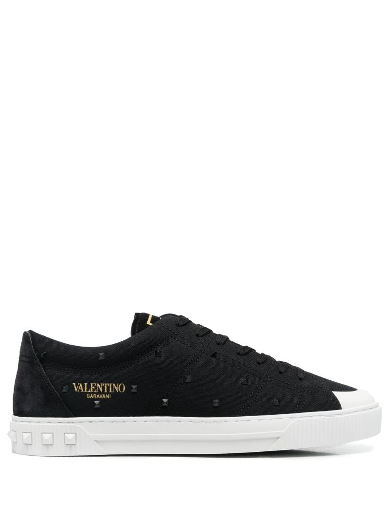 Black Rockstud Embellished Sneakers