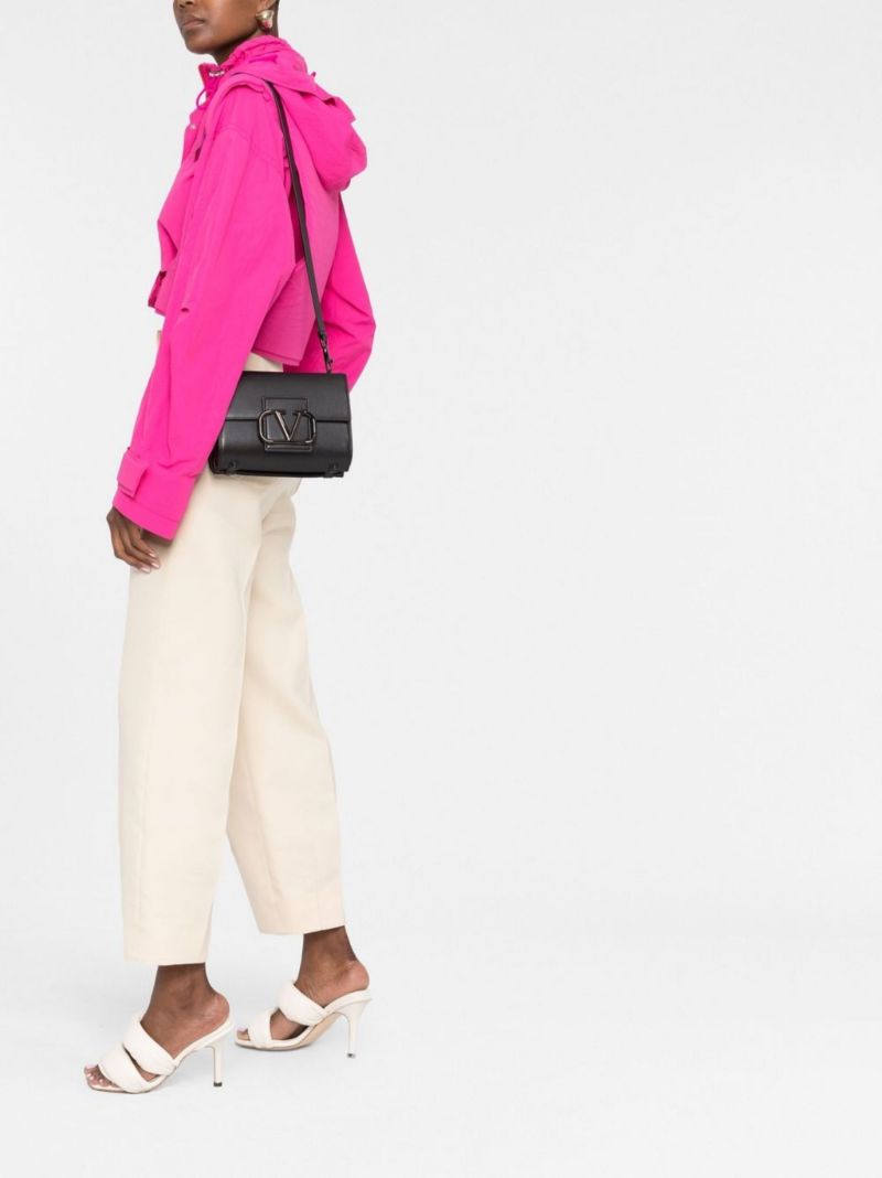 Black Vlogo Signature Leather Shoulder Bag