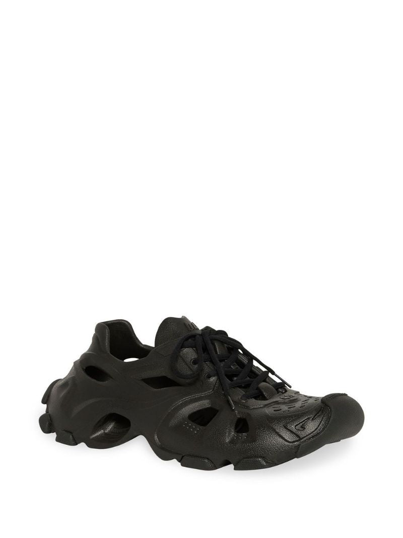 Black Hd Cut-out Sneakers