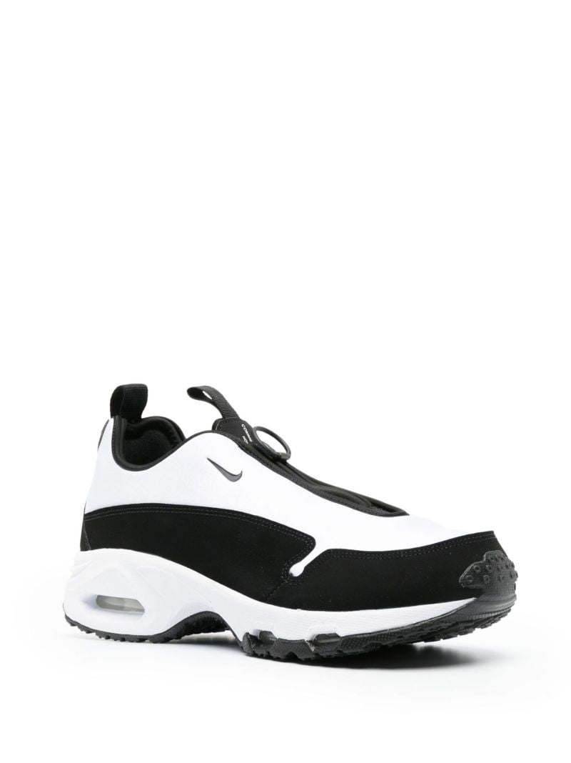 X Nike White Air Max Sunder Low Top Sneakers