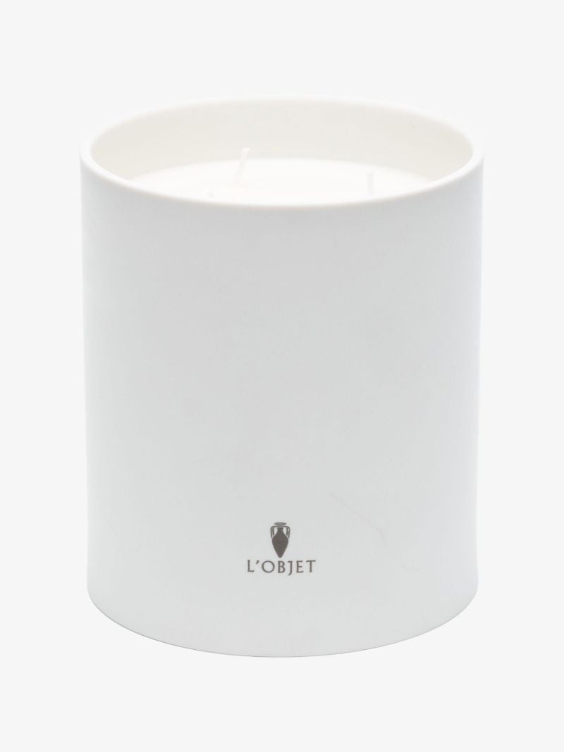 White Grand Bazaar Candle