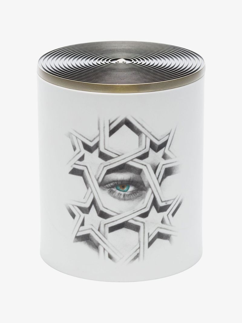 White Grand Bazaar Candle
