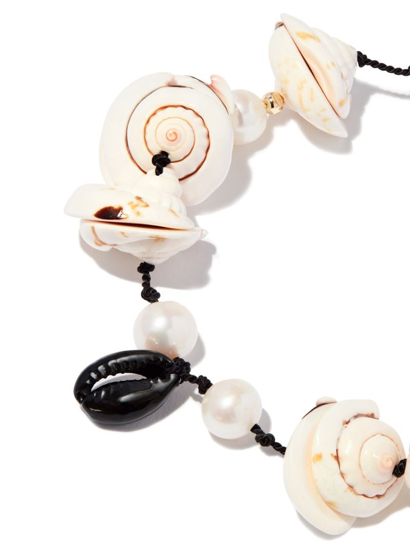 Neutral Pearl and Onyx Shell Beaded Necklace