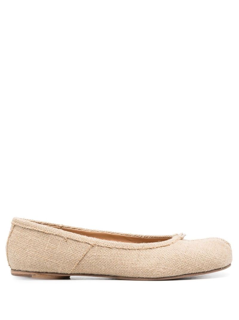 Neutral Tabi Raffia Pumps
