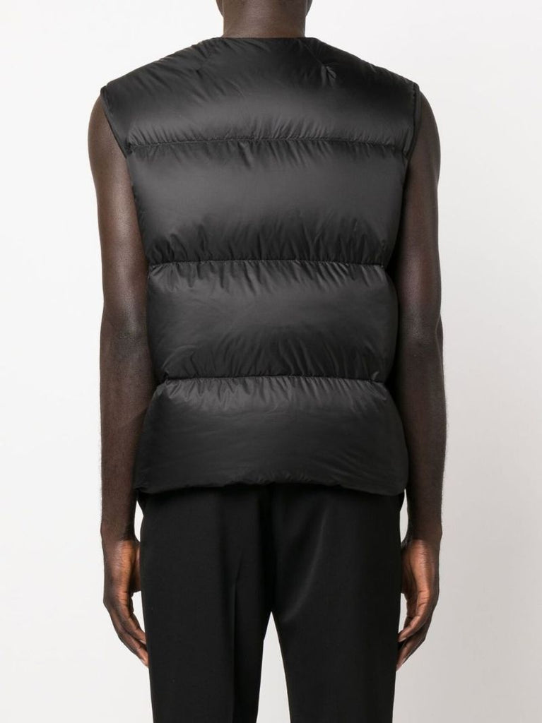 Black Cargo Quilted Gilet