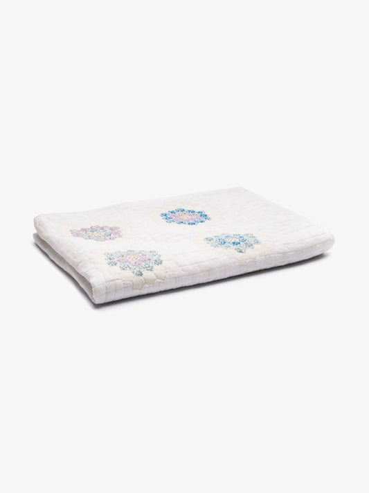 White Violette Tablecloth