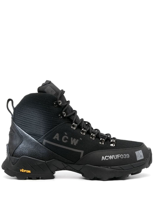 X Roa Black Andreas Hiking Boots