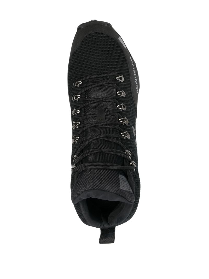 X Roa Black Andreas Hiking Boots