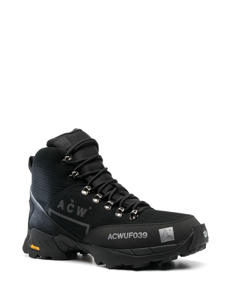 X Roa Black Andreas Hiking Boots