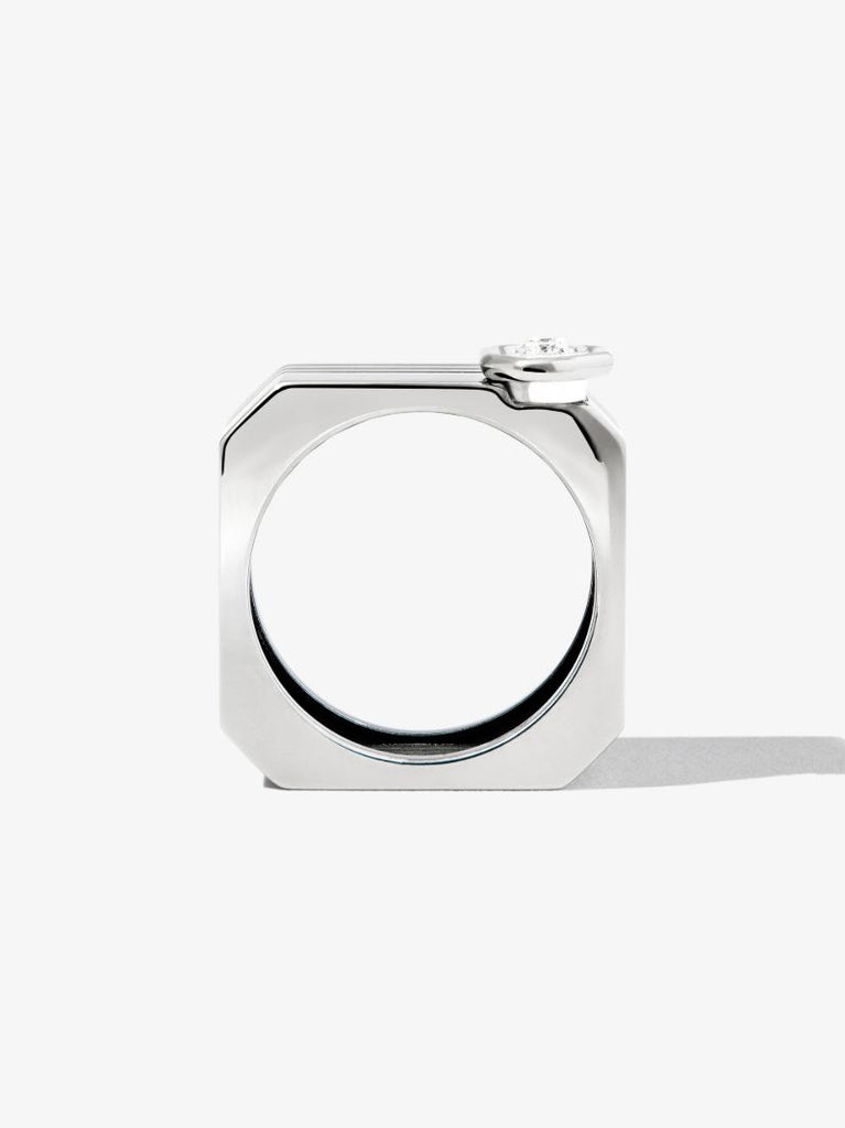 18k White Gold Diamond Ring