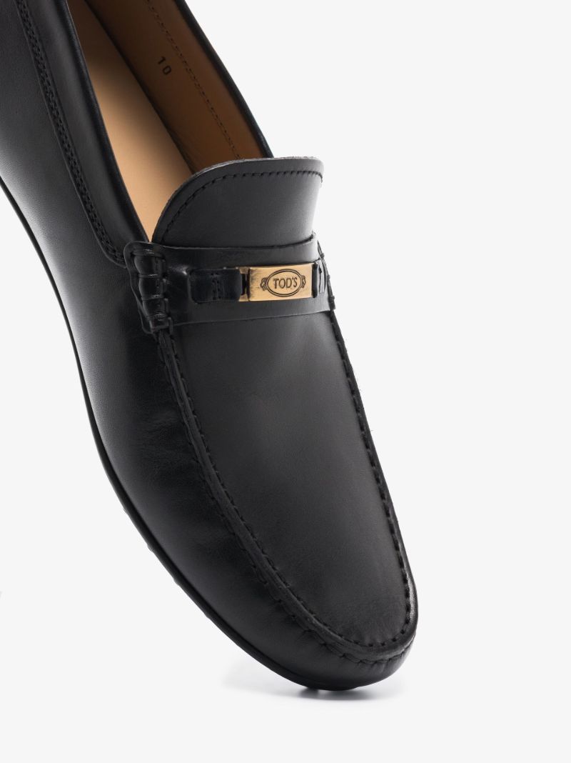 Black City Gommino Logo Plaque Leather Driving Shoes