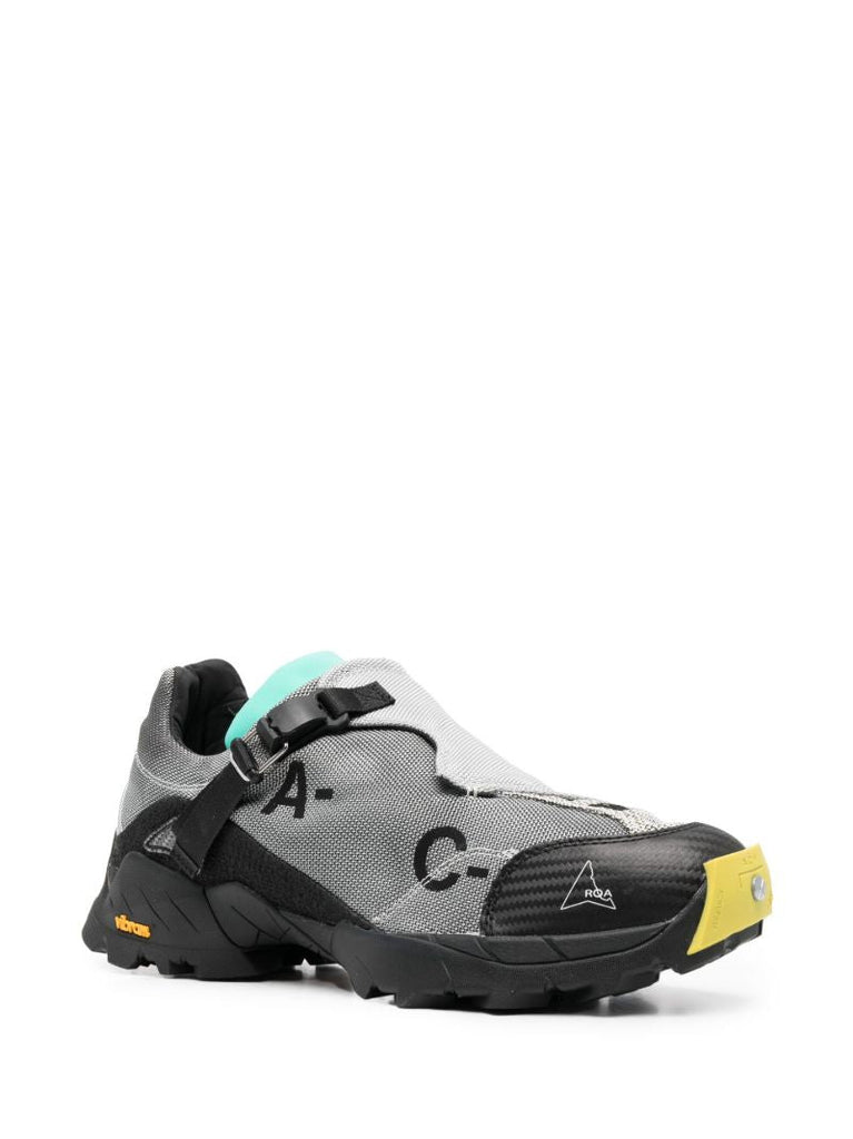 X Roa Black Minaar Panelled Hiking Sneakers